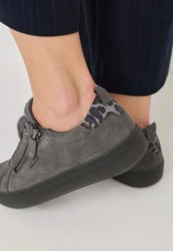 Tamaris BEQUEME SNEAKER MIT T-FLOW EFFECT - Baskets Basses - Anthracite Sue