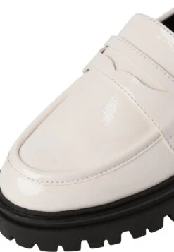 Tamaris Mocassins - Ivory Patent -Tamaris Soldes Magasin 0ff69ec86e7f45e9bef738df03d75b3a