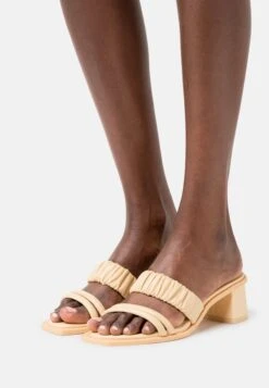 Tamaris Mules À Talons - Soft Lemon