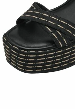 Tamaris Sandales À Talons Hauts - Black Beige 14 Tamaris Sandales À Talons Hauts - Black Beige -Tamaris Soldes Magasin 21fa5f197203461992ae96db035251d4