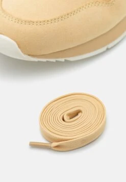 Tamaris Baskets Basses - Soft Lemon -Tamaris Soldes Magasin 3de053b6f1234d118a8547c6814d0ae1