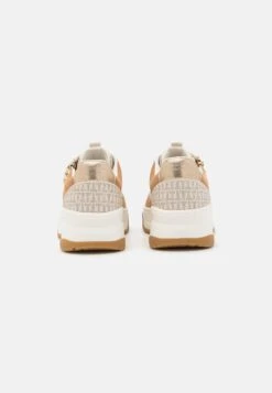 Tamaris Baskets Basses - White/Nut 11 Tamaris Baskets Basses - White/Nut -Tamaris Soldes Magasin 43156b5a55e2462db37975751da9075e