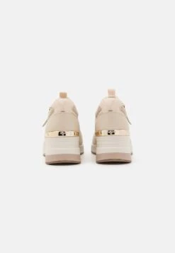 Tamaris Baskets Basses - Cream Glam 10 Tamaris Baskets Basses - Cream Glam -Tamaris Soldes Magasin 4b5d4f4ebbb843788d63c1f4e3bee631