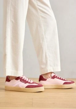 Tamaris Baskets Basses - Light Rose -Tamaris Soldes Magasin 4ff8cbc26f594980b78ad58de517324d