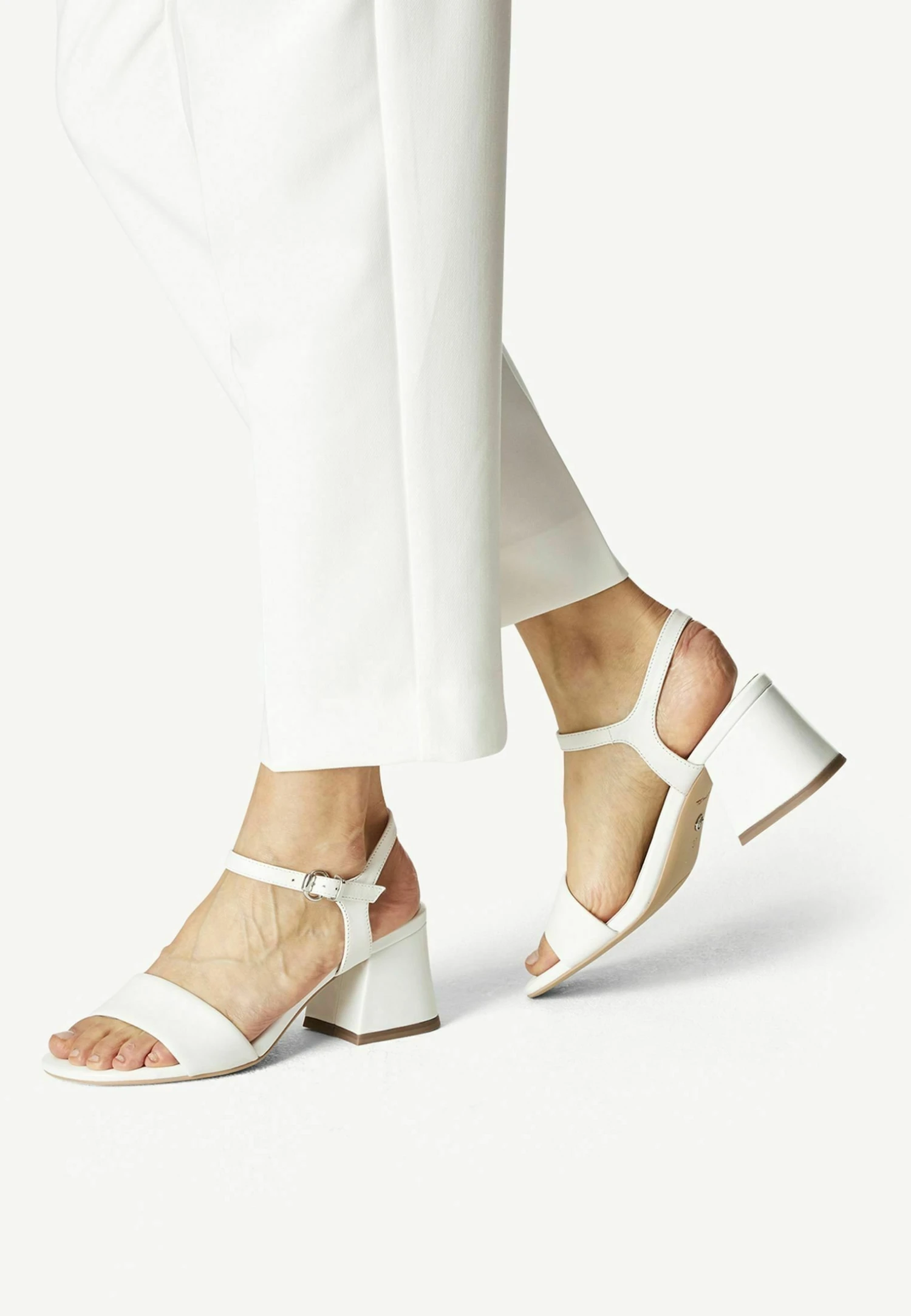 Tamaris Sandales - White Leather 3 Tamaris Sandales - White Leather