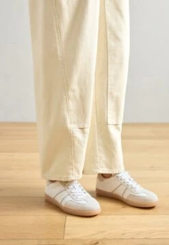 Tamaris Baskets Basses - Mocca/rose -Tamaris Soldes Magasin 56830e2387f84d2d8a28cb2e8779e0c5 1