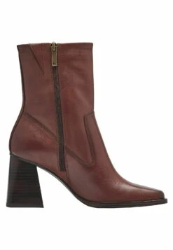 Tamaris Bottines - Cognac 15 Tamaris Bottines - Cognac -Tamaris Soldes Magasin 60dad14cc845469abcda7d77fe435421
