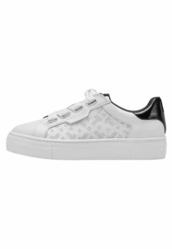 Tamaris Baskets Basses - White Navy 10 Tamaris Baskets Basses - White Navy -Tamaris Soldes Magasin 718f114e13bc4bf6b529b18eb34b7002