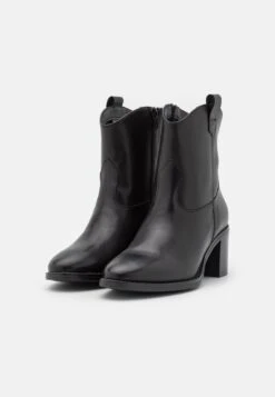 Tamaris Santiags - Black -Tamaris Soldes Magasin 7270a227a2f640ae998c7b0e517aece7