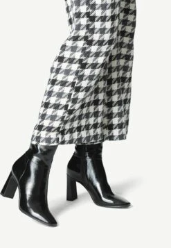 Tamaris Bottines À Talons Hauts - Black Patent