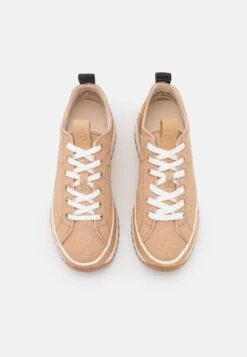 Tamaris Baskets Basses - Almond -Tamaris Soldes Magasin 7f86e2bad8db49e9b7677e0e46f6ba45