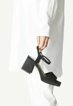 Tamaris Sandales À Plateforme - Black