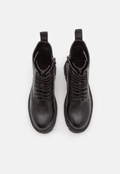 Tamaris Bottines À Plateau - Black Uni -Tamaris Soldes Magasin 8f4112af7b3643fda7fe1fe2fbd26661