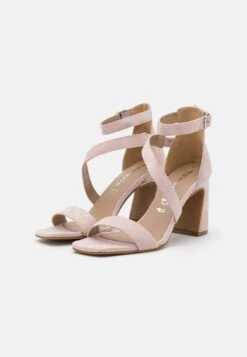 Tamaris Sandales - Rose 10 Tamaris Sandales - Rose -Tamaris Soldes Magasin 9cc60a666c0143b1ae50a281382d6010