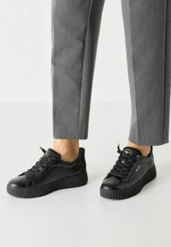 Tamaris COMFORT STEP IN - Baskets Basses - Black