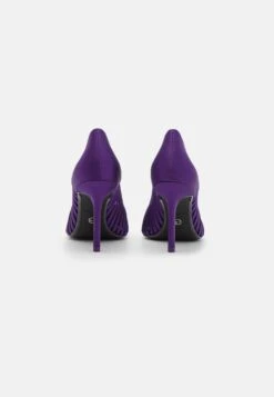 Tamaris Escarpins - Purple 11 Tamaris Escarpins - Purple -Tamaris Soldes Magasin b11d4c12300944e2b522c750d00448c7
