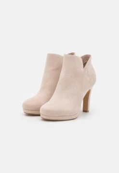 Tamaris Bottines À Plateau - Ivory 10 Tamaris Bottines À Plateau - Ivory -Tamaris Soldes Magasin b42ac854fa544a11af28b127da52d29f
