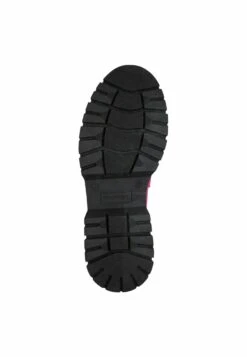 Tamaris Mocassins - Fuxia Black 10 Tamaris Mocassins - Fuxia Black -Tamaris Soldes Magasin e23cffe630504060a7ab37ce110efbb4
