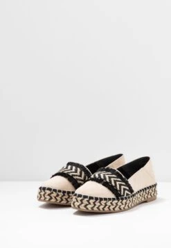 Tamaris Espadrilles - Ivory -Tamaris Soldes Magasin f47c358b45e54822a50b841138d1db3c