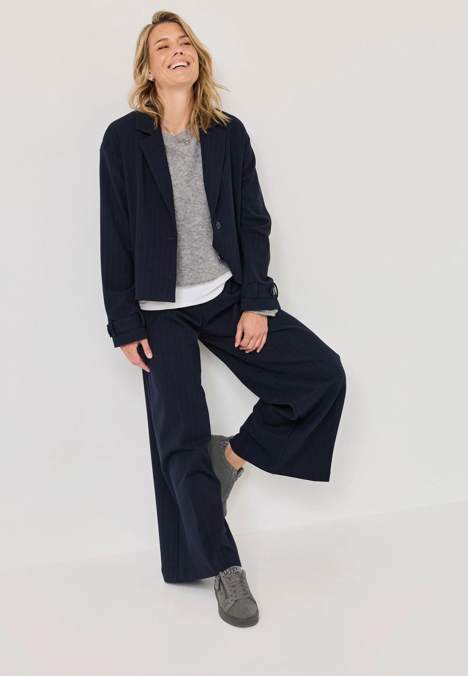 Tamaris BEQUEME SNEAKER MIT T-FLOW EFFECT - Baskets Basses - Anthracite Sue 4 Tamaris BEQUEME SNEAKER MIT T-FLOW EFFECT - Baskets Basses - Anthracite Sue – Image 2